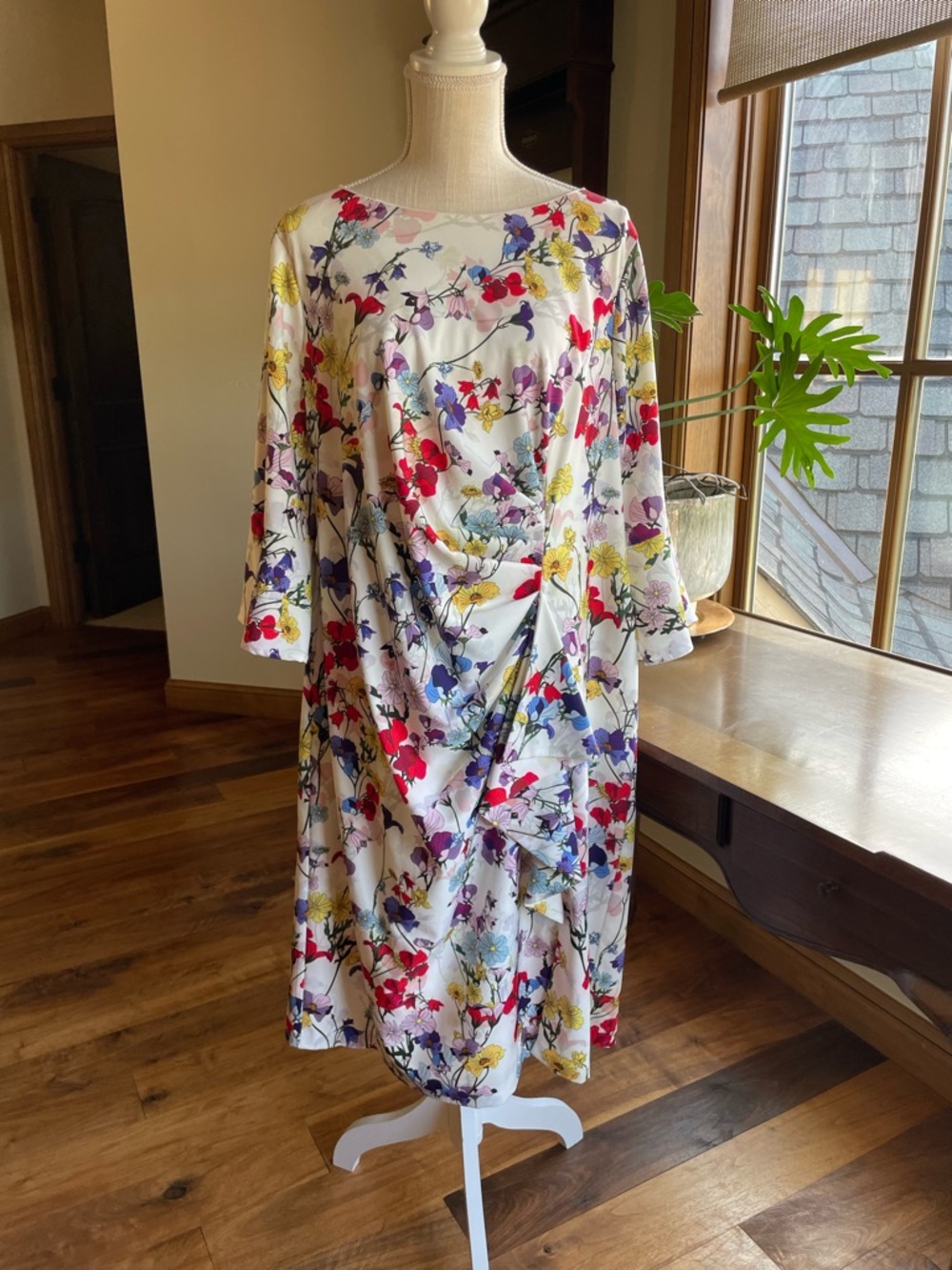 Adrianna Papell White Floral Ruched Midi Dress with Multi-Color Print 20W